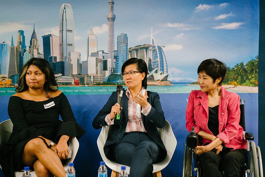 Lawyer Faith Sing speaking at the structuring successful partnership event with Lawyer Farhana and Lawyer Chia Yong Yong