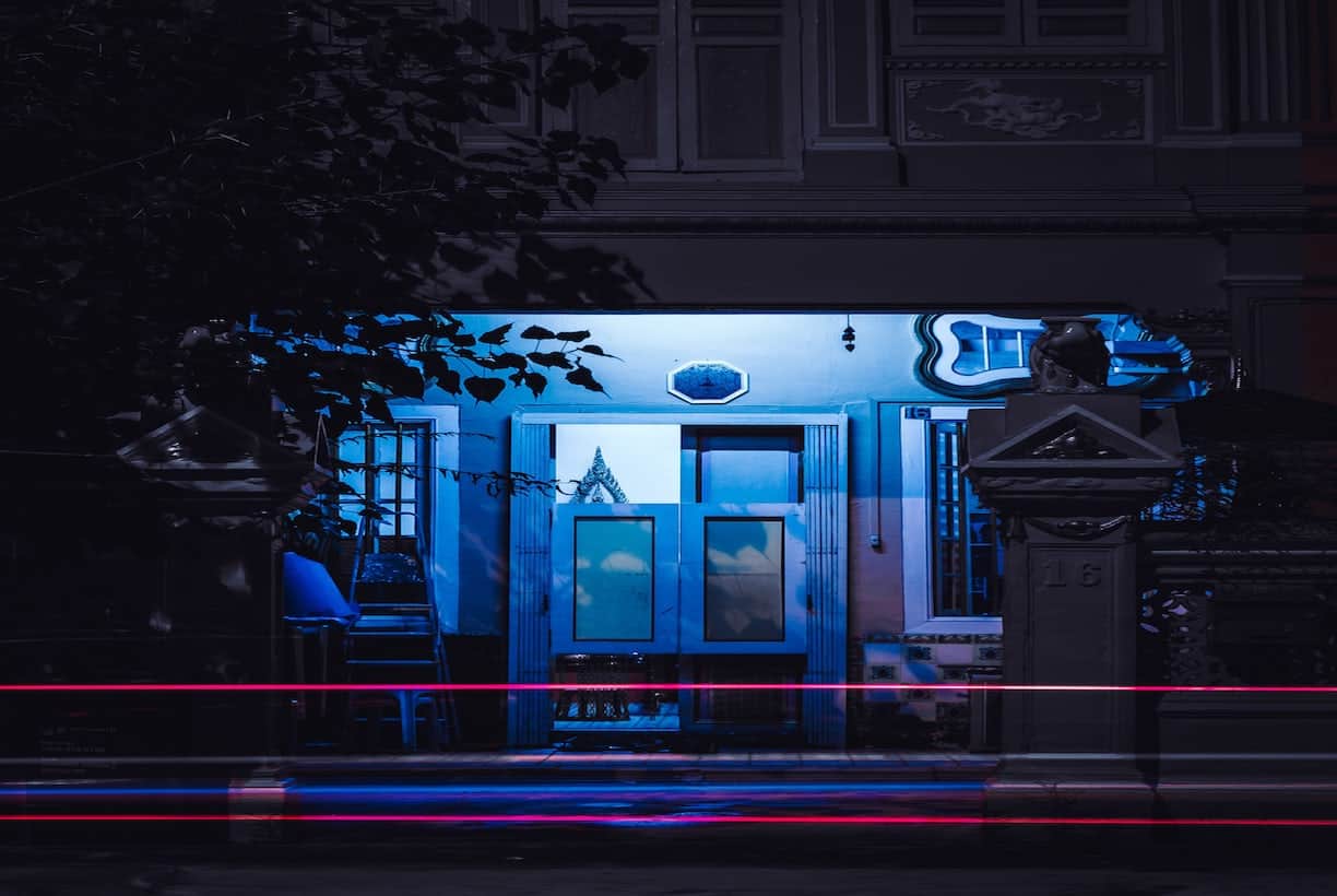 An entrance to a shophouse in Singapore (Brothels_in_HDBs_Condominiums)