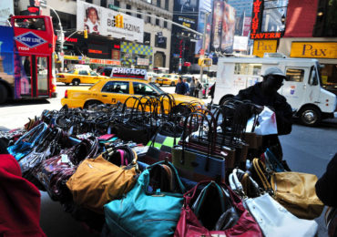 brand name imitation bags sold on a street (Product_Copycat_Intellectual_Property_Asia_Law_Network)